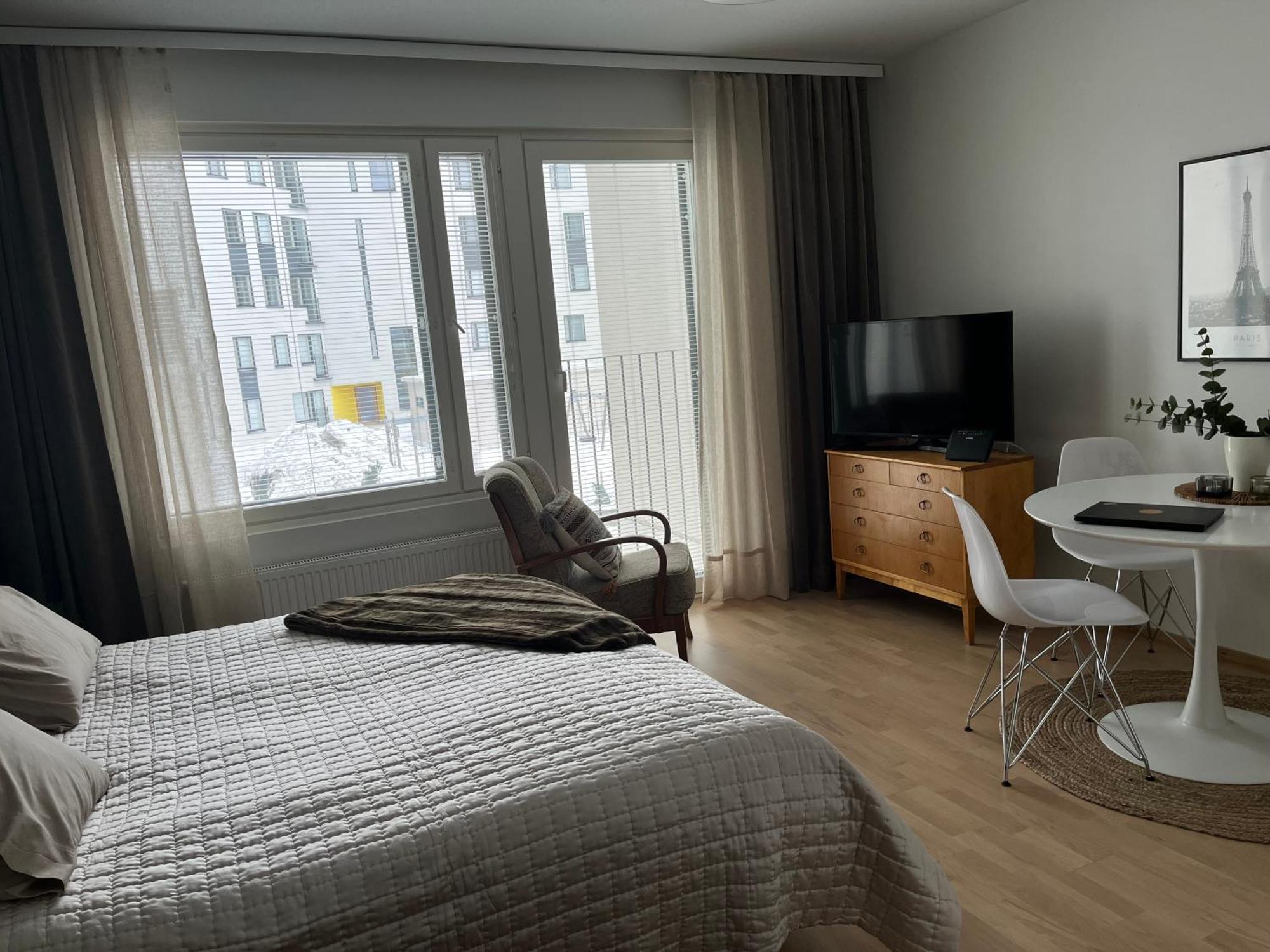 Studio Vip - Close To Airport And Tikkurila Train Station Βάνταα Εξωτερικό φωτογραφία